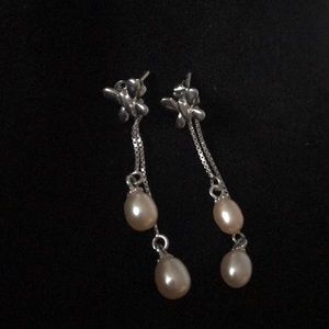 Silver freshwater pearl earrings